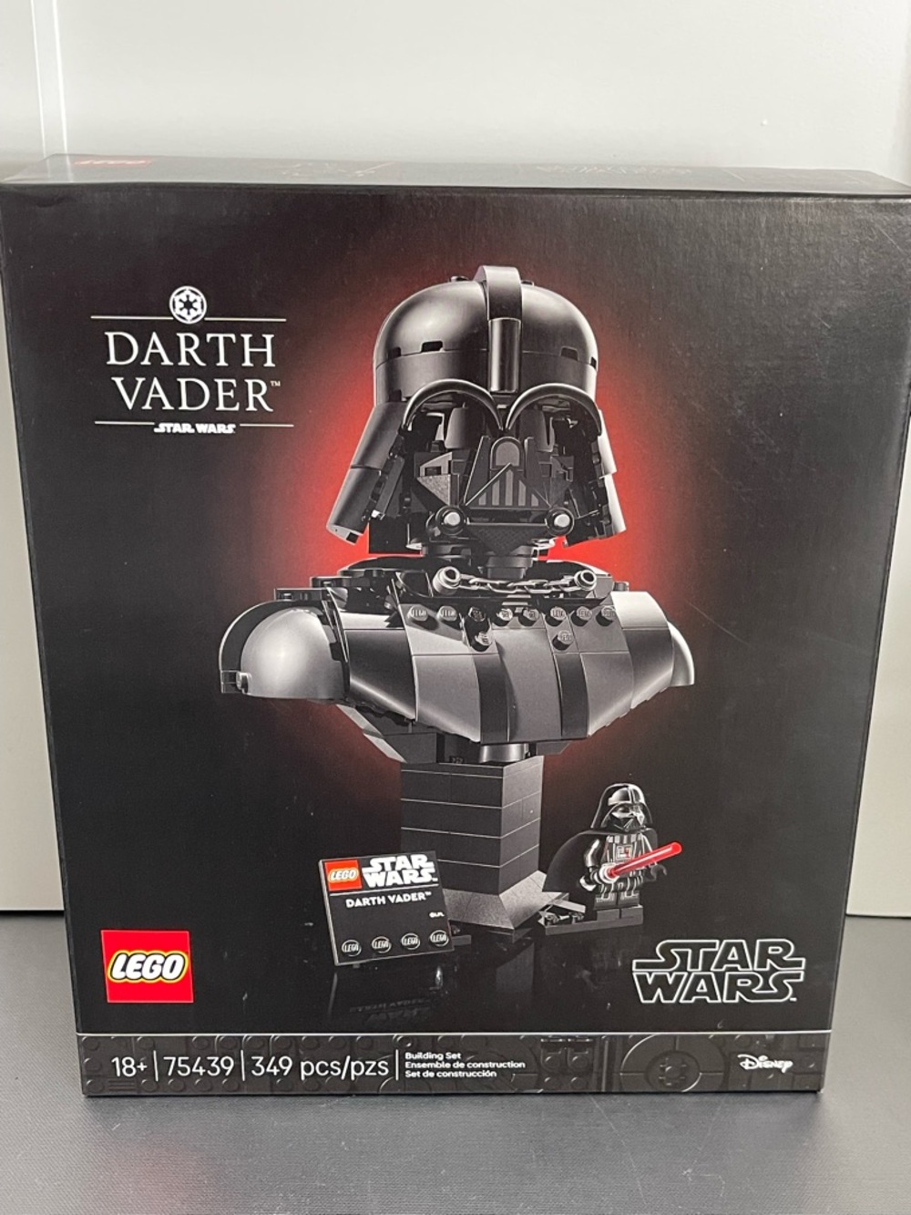 Lego Star Wars Darth Vader Bust 75439 349Pcs 18+ NIP Sealed
